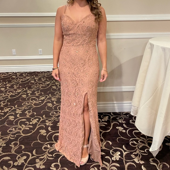 Dusty Rose Colored Dress - great for Prom or Wedding Guest - Picture 4 of 4